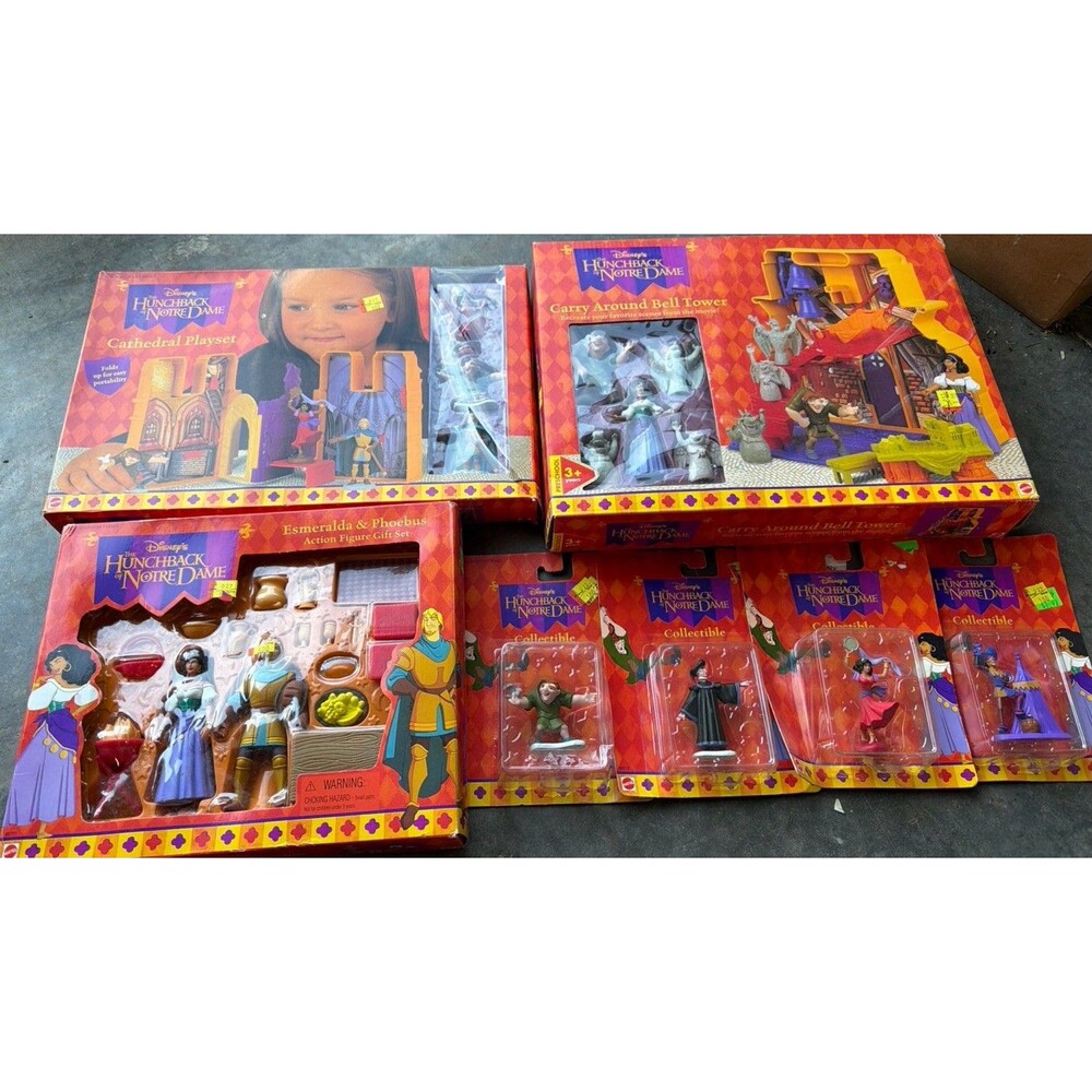 Vintage Disney Hunchback of Notre Dame Toy Lot Mattel 1996 Figures Playset Rare